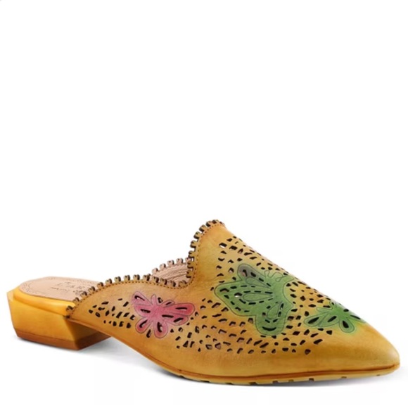 L'Artiste The Galatina Mule Tan Green Laser Cut Trim 38 or 8 - Picture 1 of 11